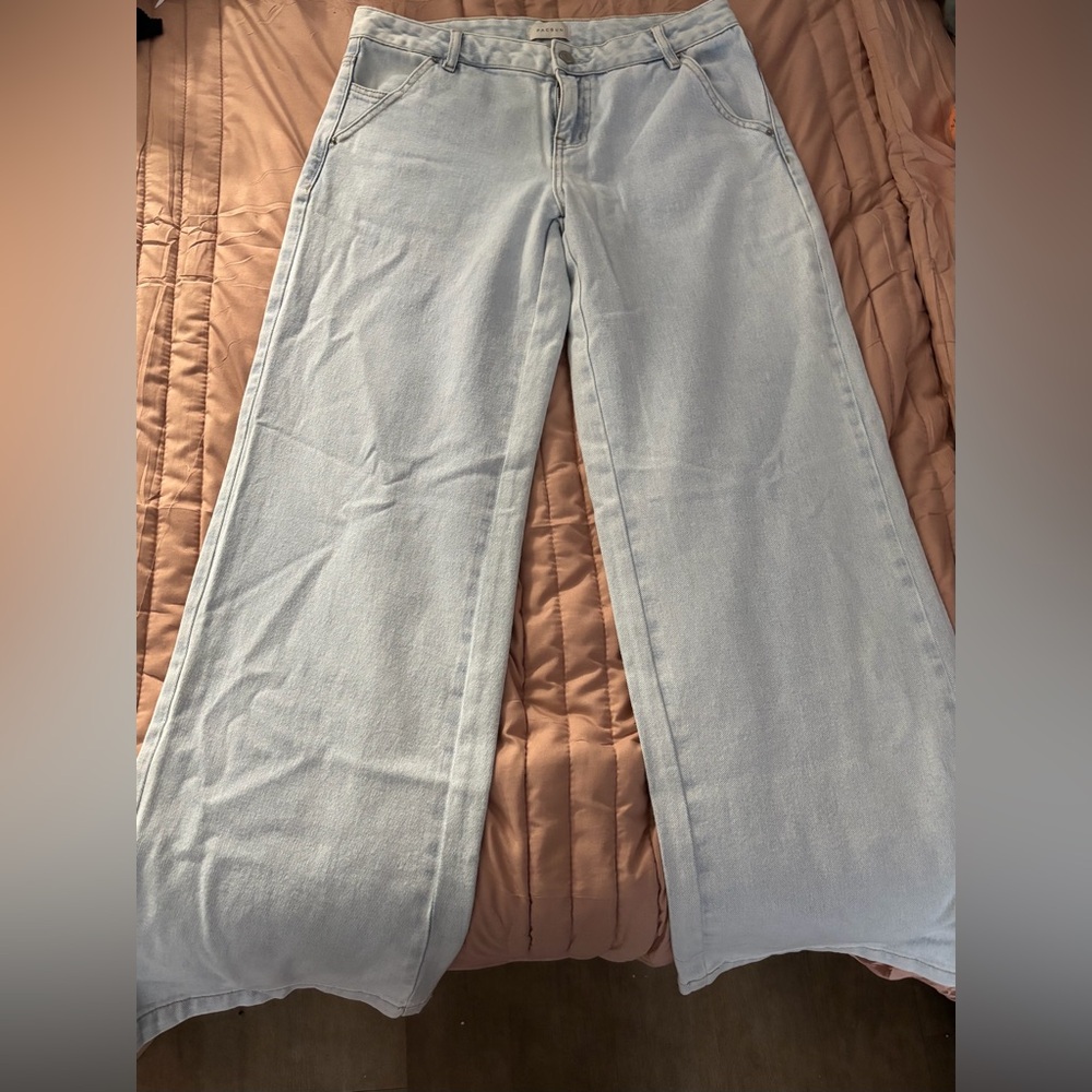 Pacsun Women's Casey Low Rise Baggy Jeans Button Pocket Light Indigo